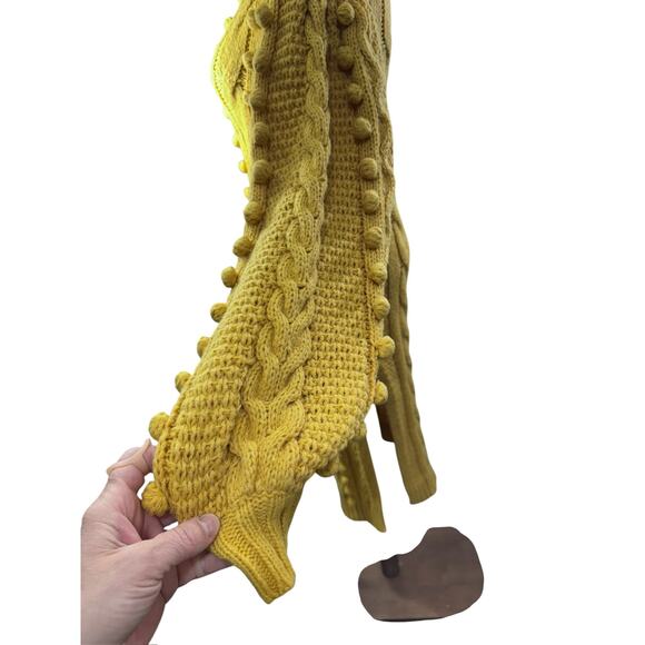 "LORAGAL" Knit Turtleneck Sweater Mustard Sz S Side Slits Bell Sleeve Millennial - Picture 3 of 12